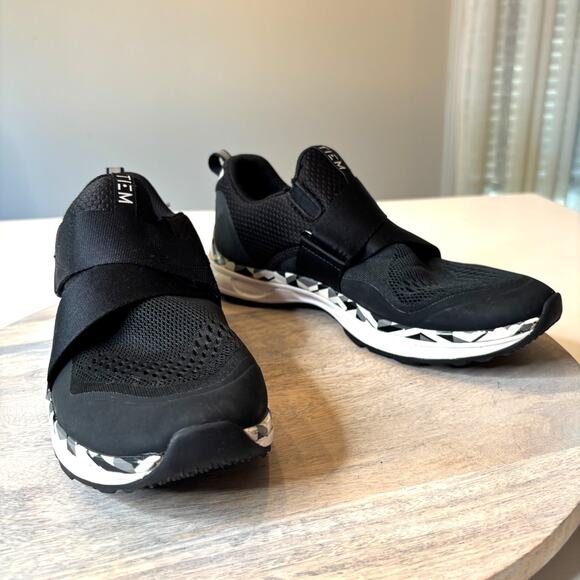 TIEM Slipstream Indoor Cycling Shoes Women’s Black SPD Compatible Spin Size 10 - Picture 1 of 11